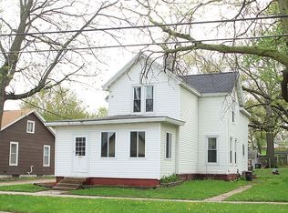 655 15th Ave SW, Cedar Rapids, IA 52404