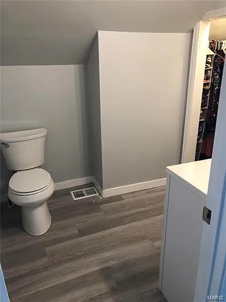 Thumbnail 16