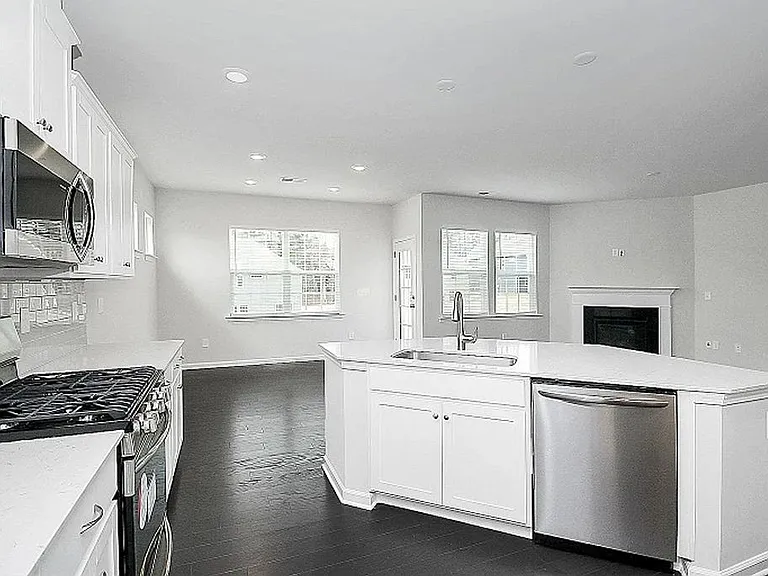 14412 Cardwell Hill Ln — Photo 9