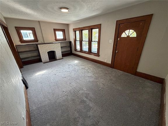 2nd image of 1201 Sherman St