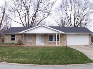 4717 North Dr, Fort Wayne, IN 46815