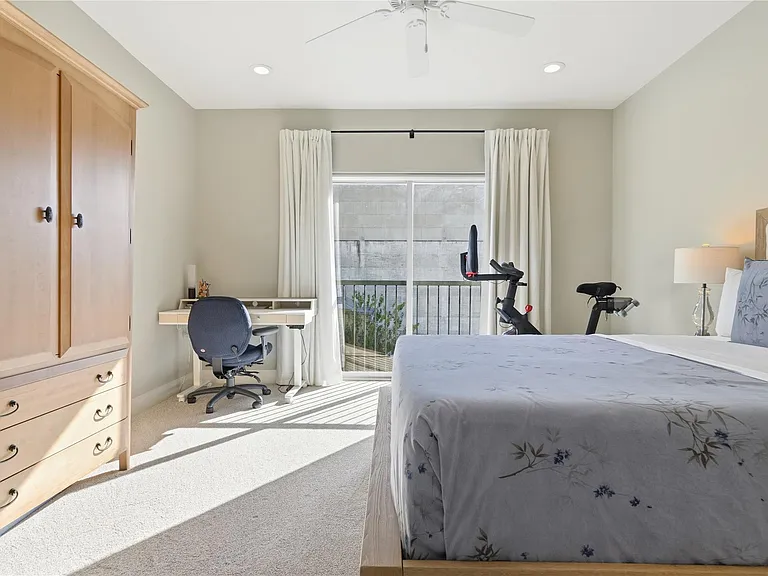 908 Nueces St #31 — Photo 3