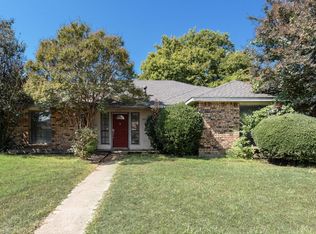 5409 Oakmont Ln, Garland, TX 75043