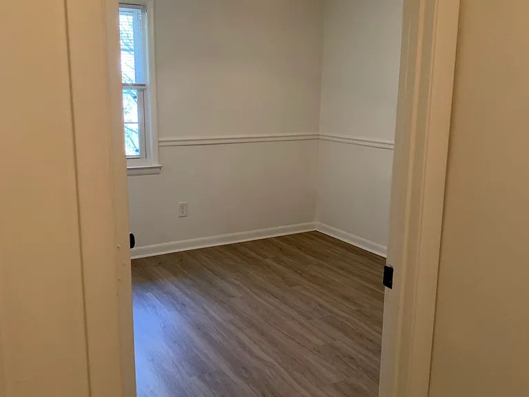 211 Heritage Cir — Photo 7