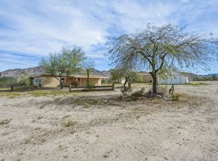 9121 W QUAIL Trail W, Queen Creek, AZ 85144