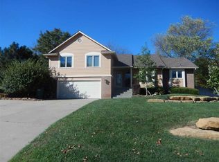 3817 SW Dukeries Rd, Topeka, KS 66610