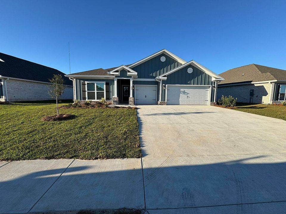 1st image of 202 E Gray Owl Dr