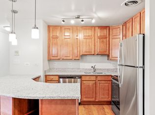 Emerald Court Apartments, Woodridge, IL 60517