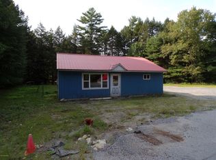 761 Lake Ave, Lake Luzerne, NY 12846