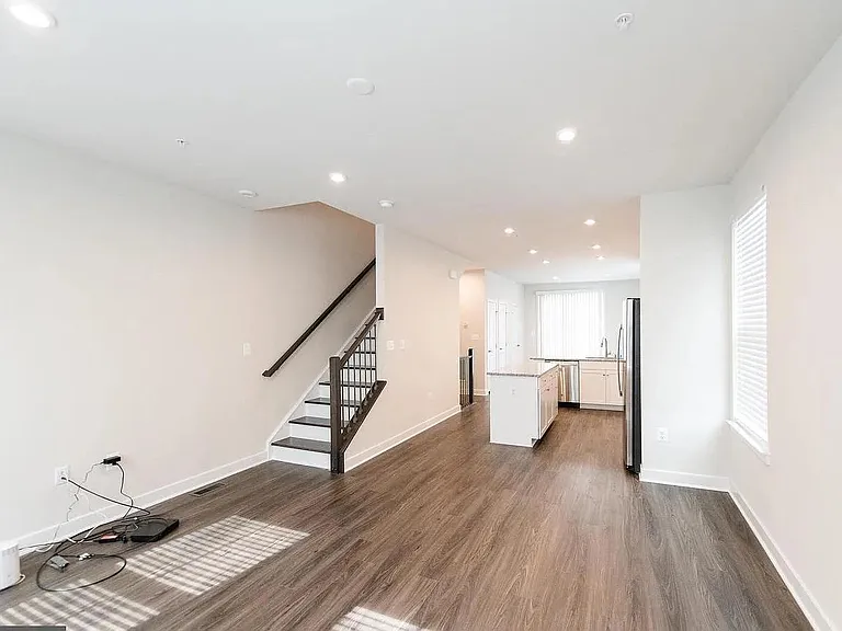 2816 Evansgreen Dr — Photo 17