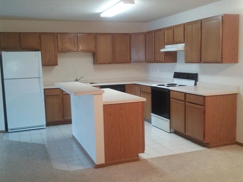 Large Kitchen with Island