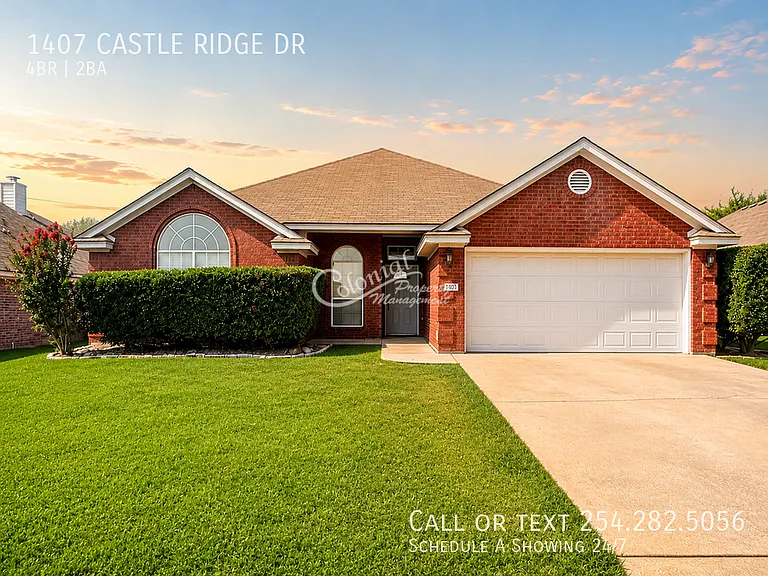1407 Castle Ridge Dr — Photo 1