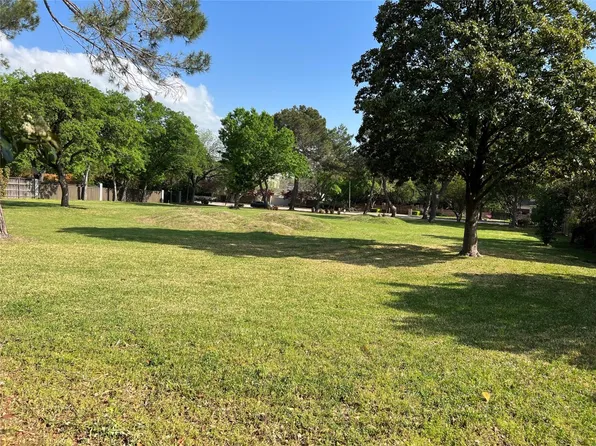 4803 Royal Ln, Dallas, TX 75229