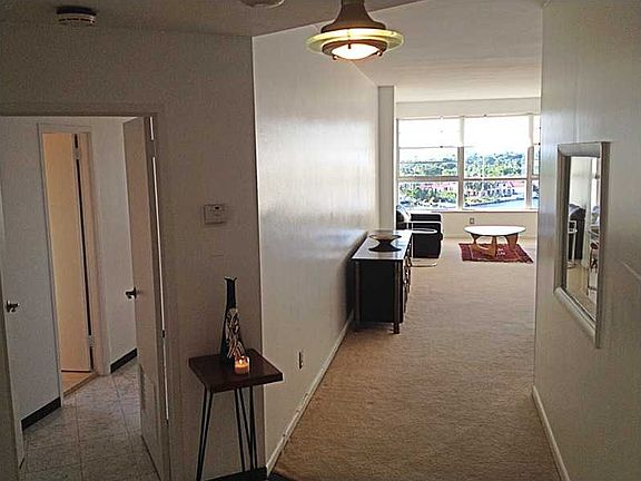 3rd image of 4925 Collins Ave APT 8J