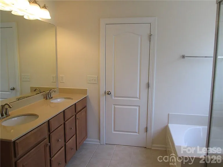 5707 Cactus Valley Rd — Photo 32