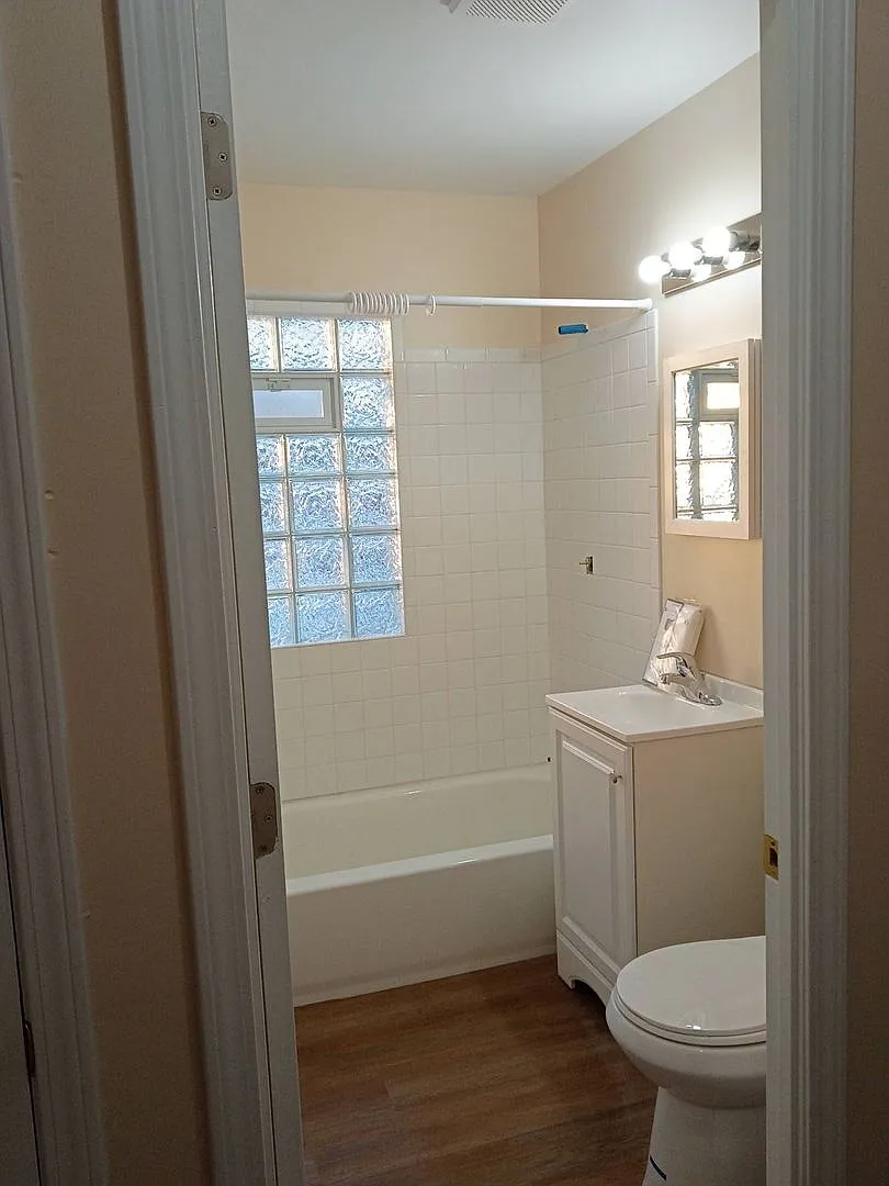 312N75thK — Photo 3