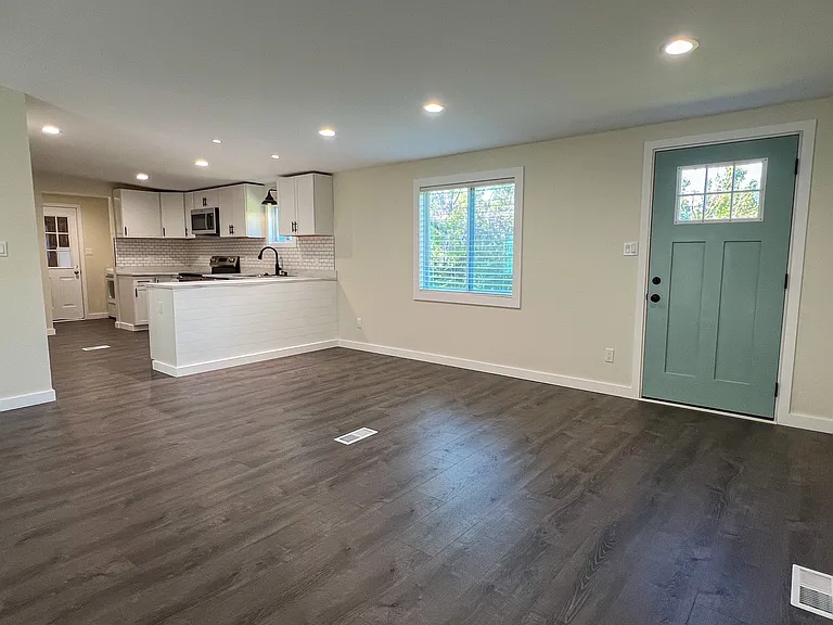 716 Yachtsman Pl — Photo 12