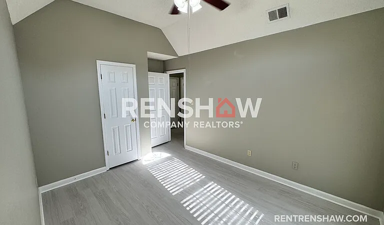 6954 Luxor Ln — Photo 6