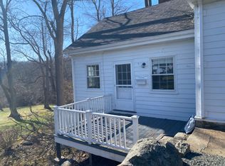 33 Way Rd, Gloucester, MA 01930