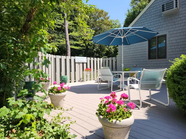 51 Landing Lane, Brewster, MA 02631