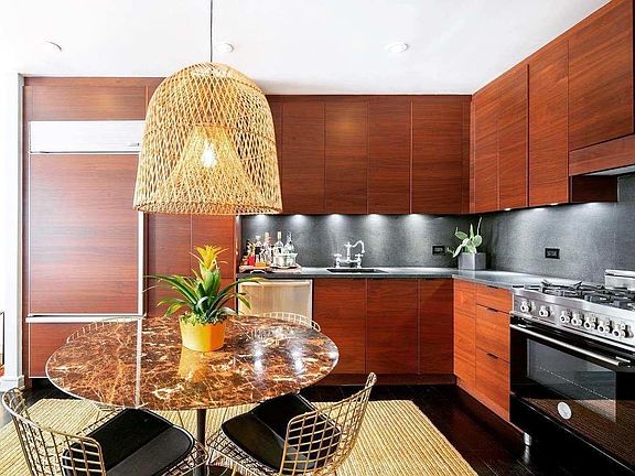 5th image of 540 W 28th St APT 8D