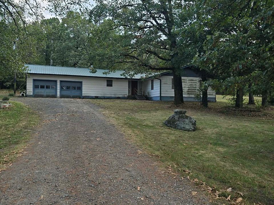 1st image of 823 Flurry Rd