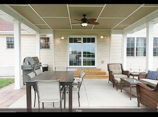 943 W Forsyth Rd, Forsyth, IL 62535