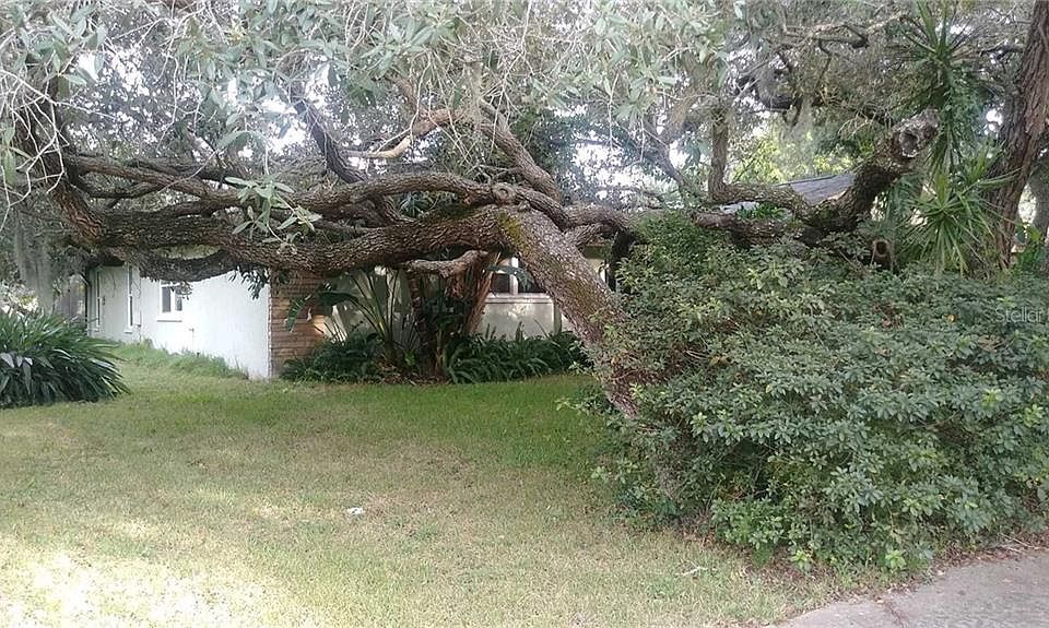 2nd image of 424 Wayfarer Ct