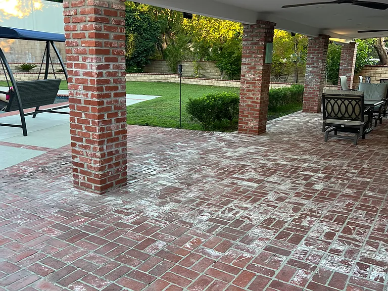 17021 Paulette Pl — Photo 9