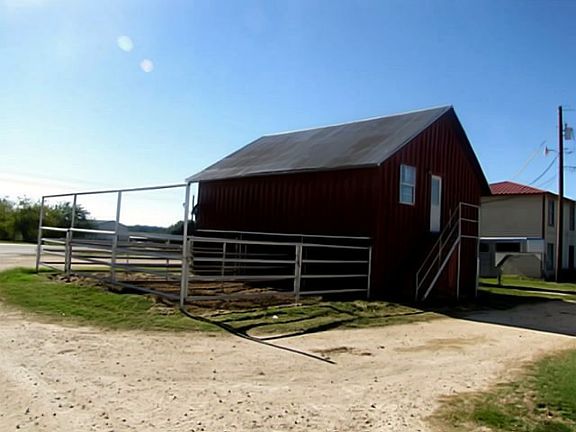 2nd image of 1491 S State Highway 108