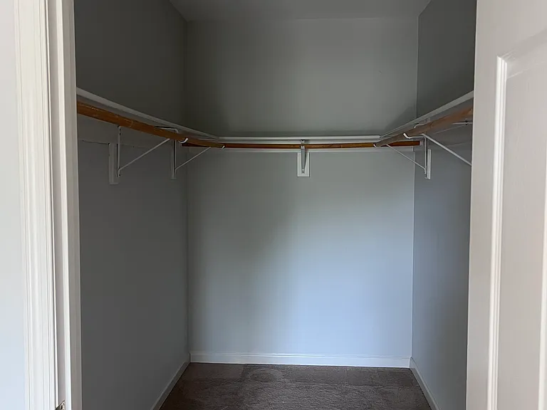 Dunn Loring Metro Apartments — Photo 13