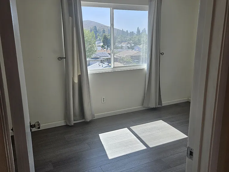 10773 Keith St — Photo 11