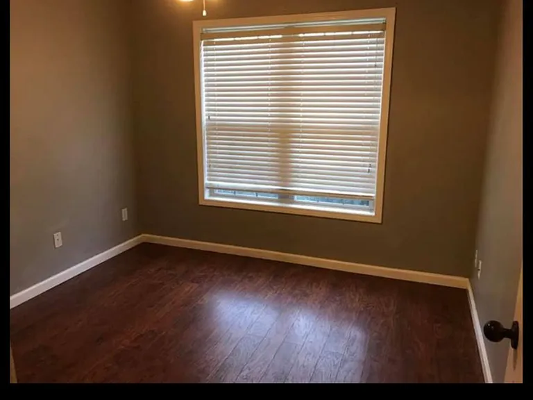 5520 Cordova Ln — Photo 7