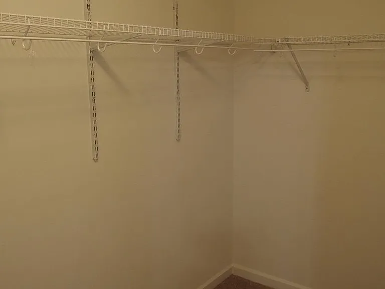 11483 Carriage Gate Ct — Photo 15