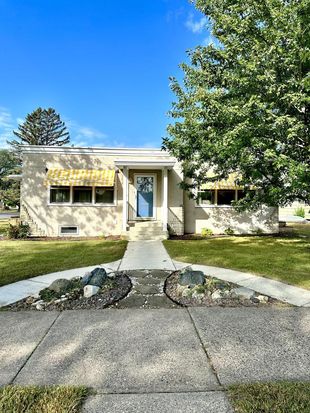2424 Sunrise DRIVE, La Crosse, WI 54601