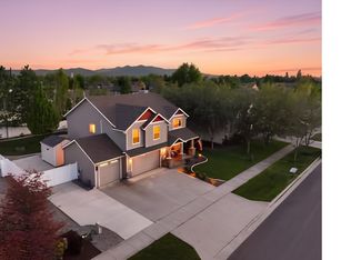 2548 W Blackberry Loop, Hayden Lake, ID 83835