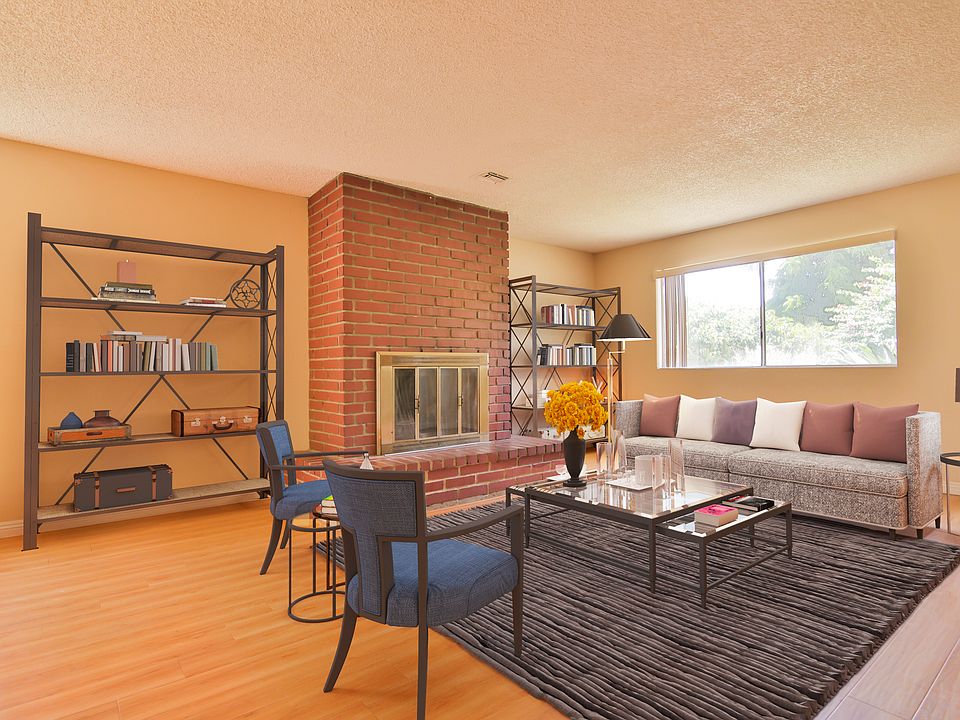 1st image of 4128 Whitsett Ave APT 204