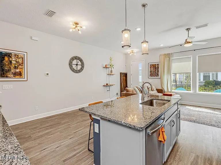 11475 Surfline Ct — Photo 14