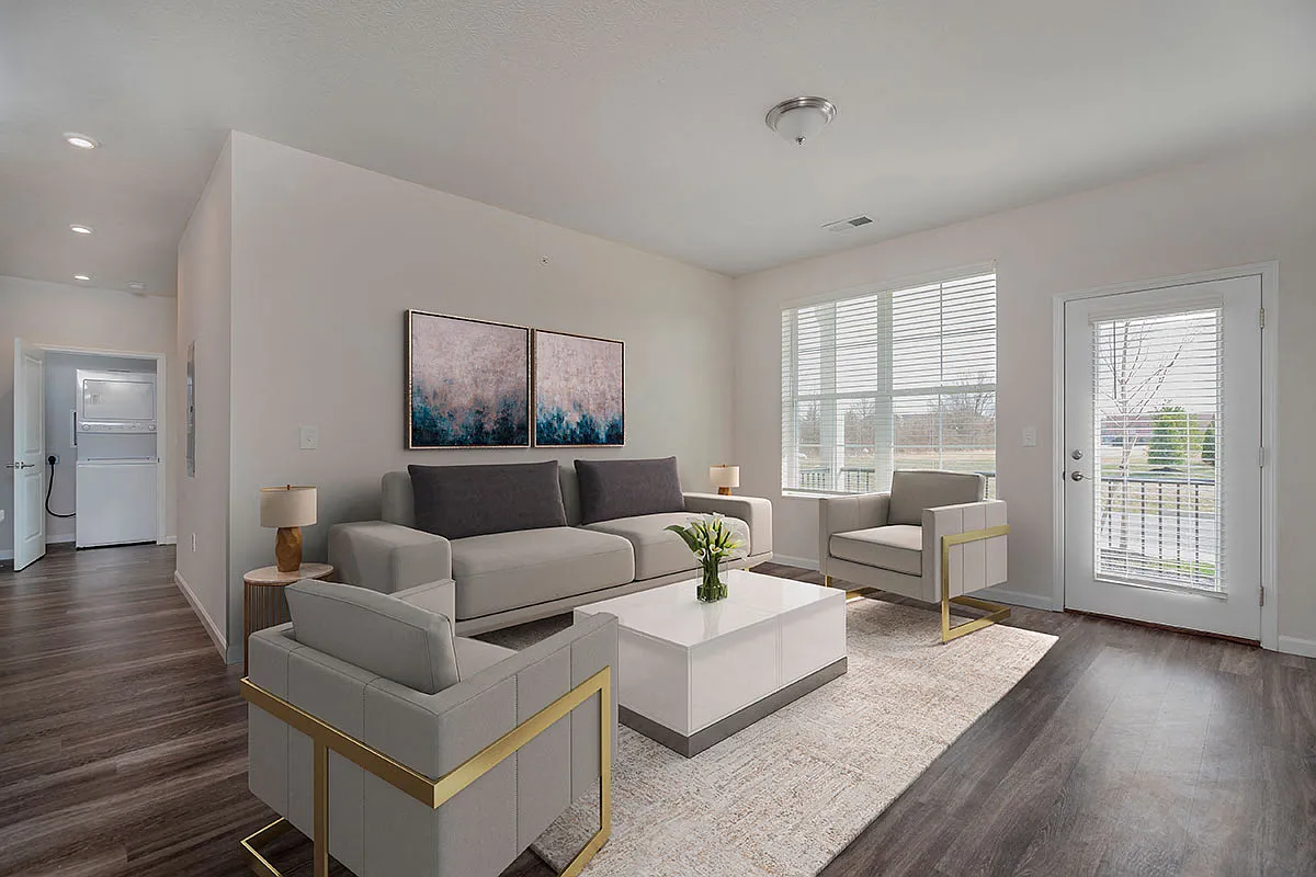 Bentley Apartments — Photo 1