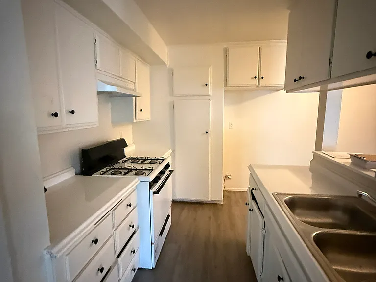 8661 Wilbur Ave #112A — Photo 1