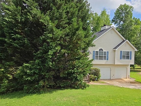 3rd image of 594 Princeton Dr