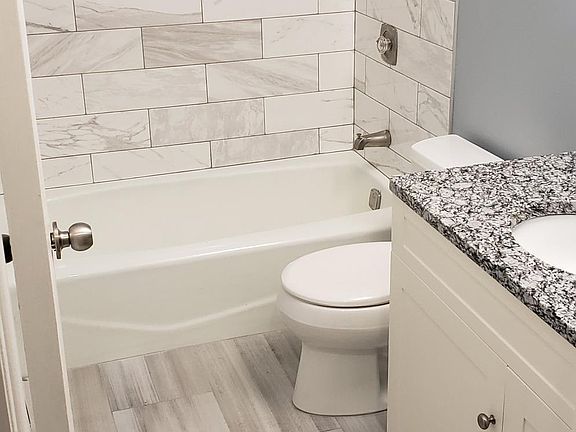 2nd image of 7803 Woodward Ave APT 3A