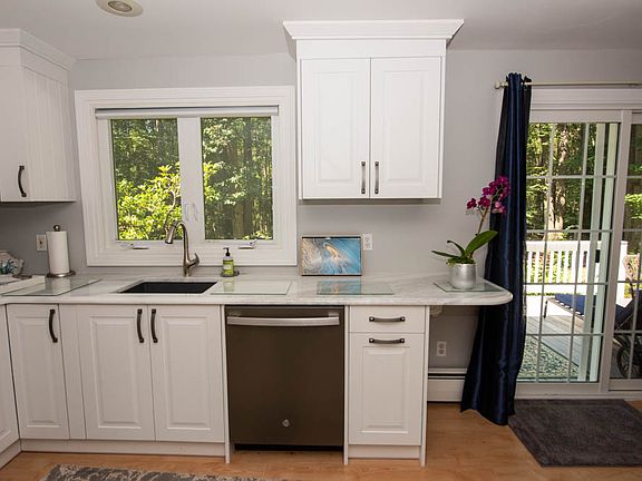 Kitchen recently remodeled