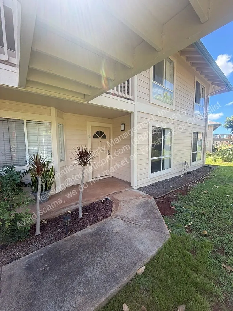 3 bed, 2.0 bath, 980 sqft, $3,595 — Photo 1