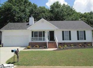 4 Landfall Ct, Simpsonville, SC 29681