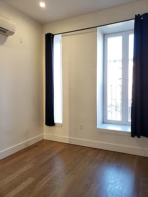 Rented by Signature Property Realty | media 11