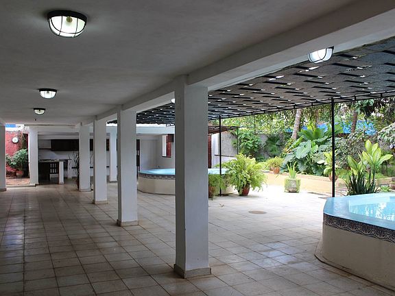 4th image of 174 1504 17 15 Cuba