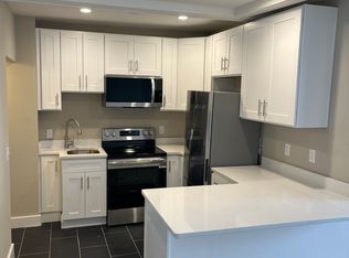 119 Main St #4, Andover, MA 01810