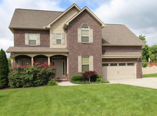 537 Hidden Grove Rd, Knoxville, TN 37934