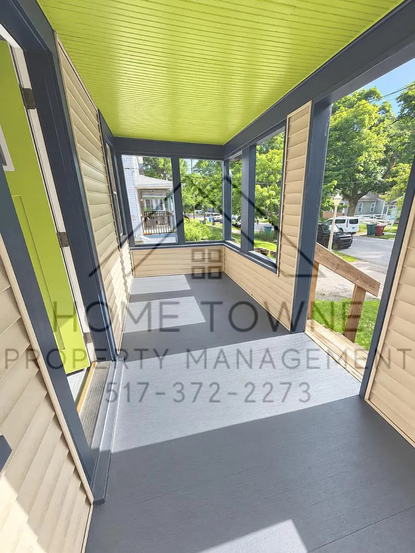1635 Indiana Ave — Photo 4